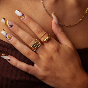 Anel Twist Banhado em Ouro 18K