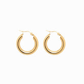 Brinco de Argola Tubo Lele M Banhado em Ouro 18K